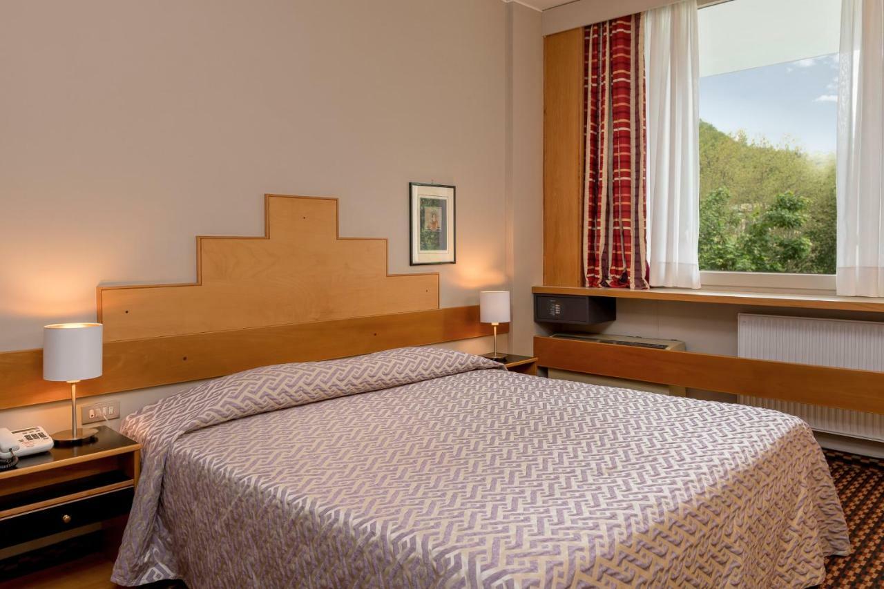Hotel Santoli Porretta Terme Pokoj fotografie